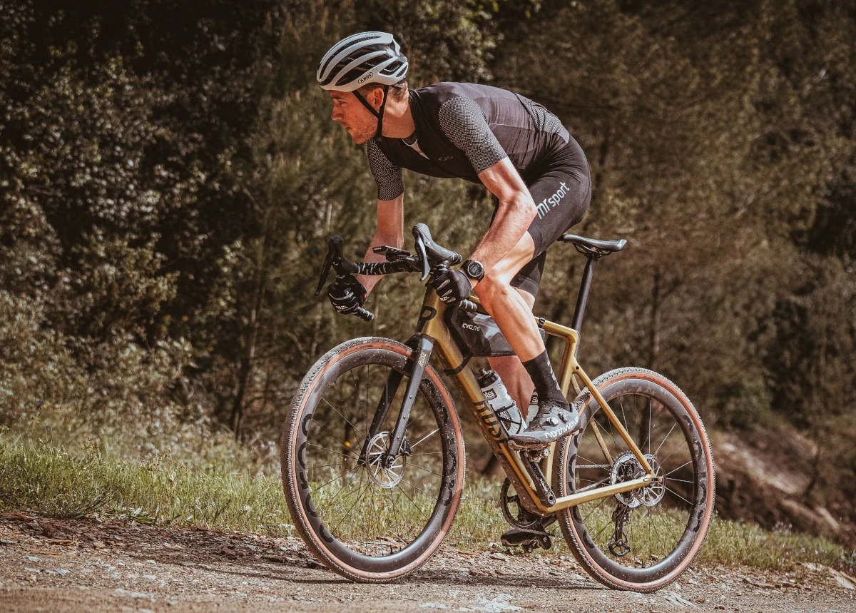 Jonas Fahrrad Geschaft -Jonas Fahrrad Geschaft Schwalbe Race G One RS 4393